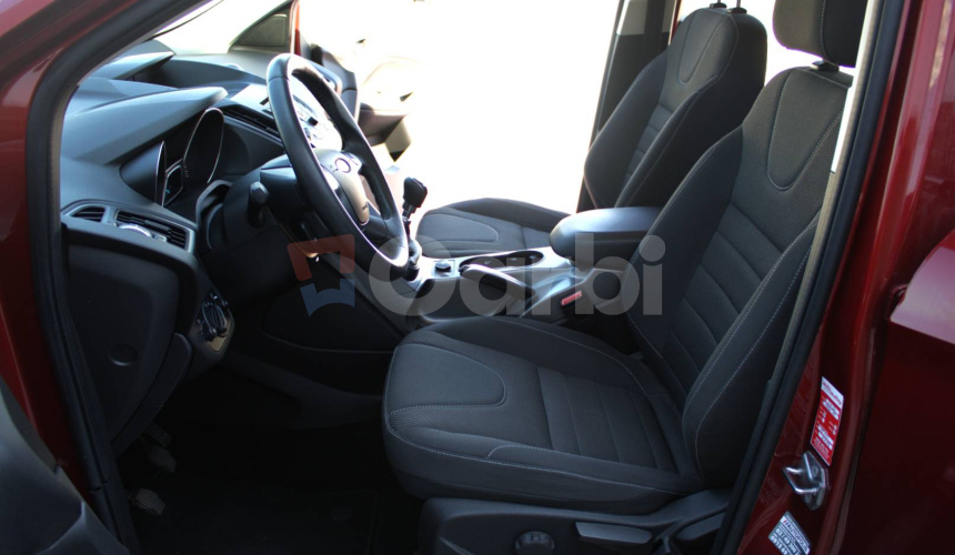 Ford Kuga 1.5 EcoBoost Titanium FWD