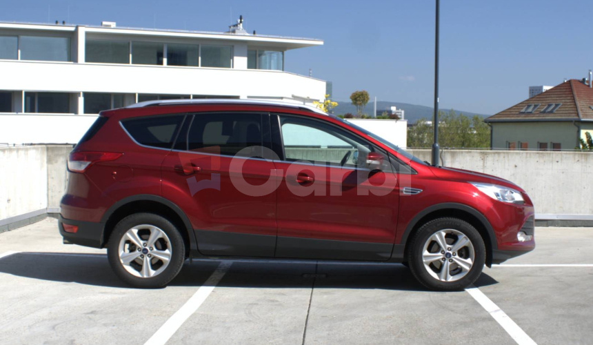 Ford Kuga 1.5 EcoBoost Titanium FWD