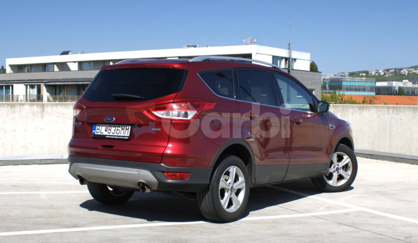 Ford Kuga 1.5 EcoBoost Titanium FWD