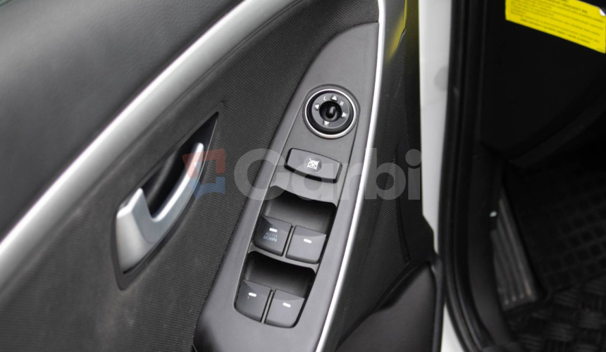 Hyundai i30 CW 1.6 CRDi DOHC 16V Fleet