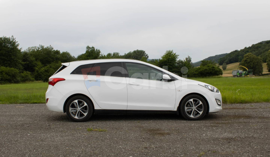 Hyundai i30 CW 1.6 CRDi DOHC 16V Fleet