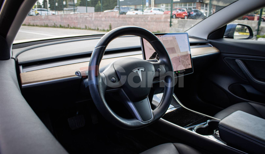 Tesla Model 3 Long Range 4x4 Premium Sound, odpočet DPH