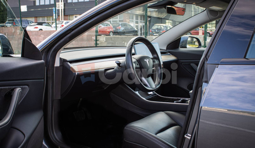Tesla Model 3 Long Range 4x4 Premium Sound, odpočet DPH