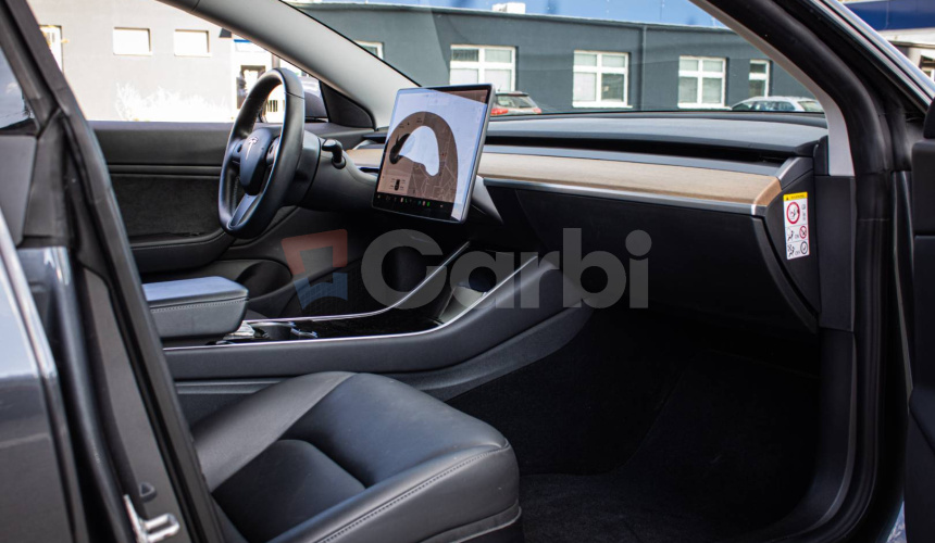 Tesla Model 3 Long Range 4x4 Premium Sound, odpočet DPH
