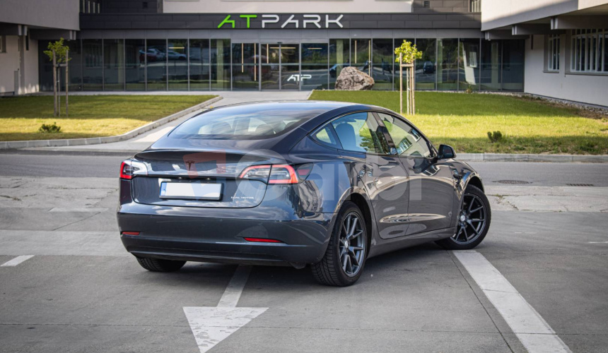 Tesla Model 3 Long Range 4x4 Premium Sound, odpočet DPH