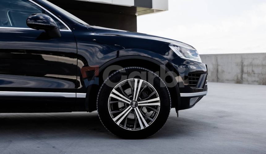 Volkswagen Touareg II 3.0 V6 TDI BMT 4MOTION