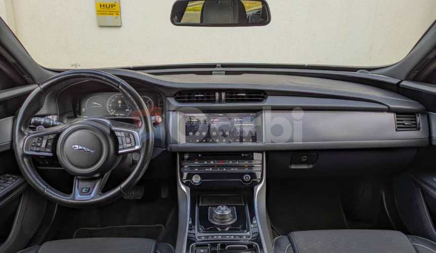 Jaguar XF Sportbrake 2.0D I4 240k R-Sport AWD Auto