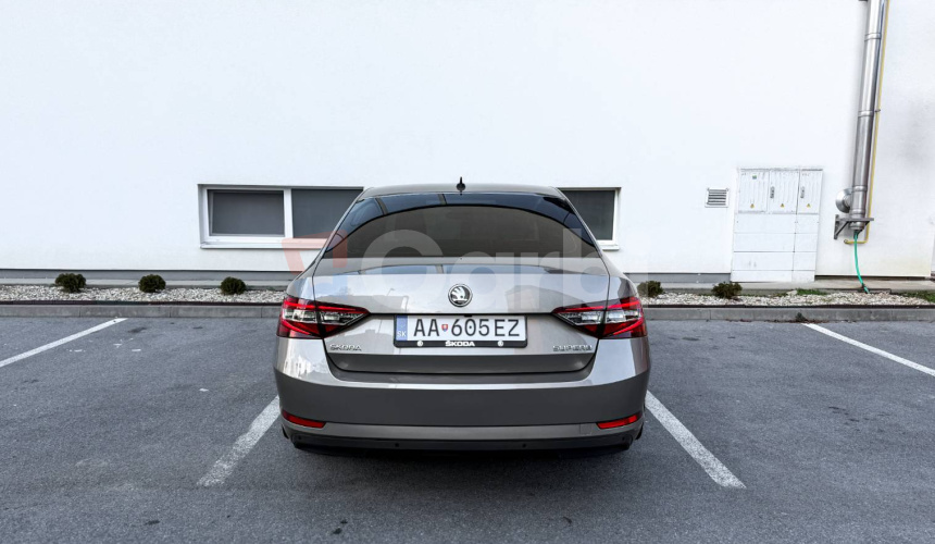 Škoda Superb 2.0 TDI Style EU6
