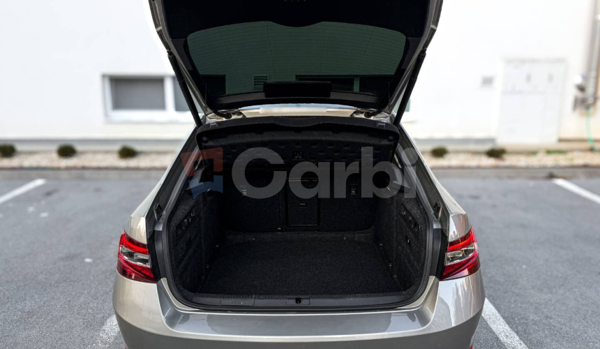 Škoda Superb 2.0 TDI Style EU6