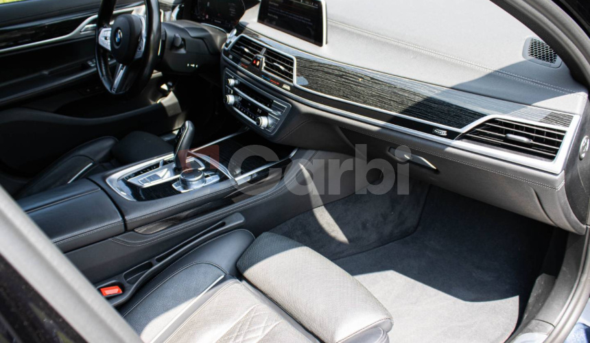 BMW Rad 7 740Li xDrive A/T