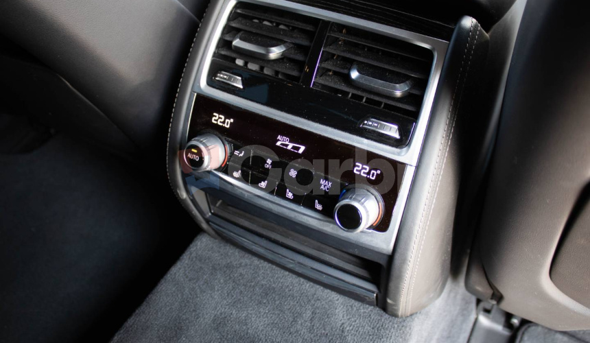 BMW Rad 7 740Li xDrive A/T