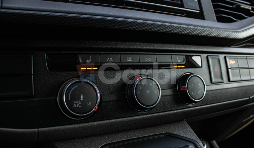 Volkswagen Caravelle 4x4, 110kW, AUTOMAT, CarPlay