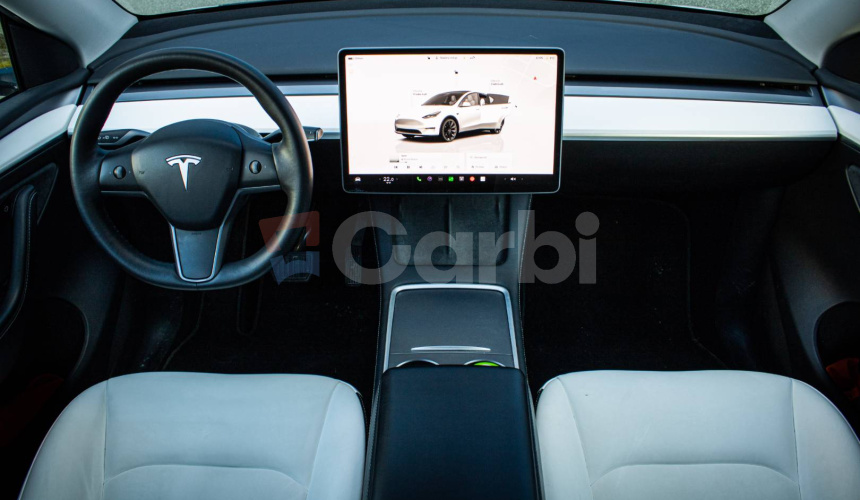 Tesla Model Y Long Range Dual Motor 82 kWh batéria, 1. majiteľ, tepelné čerpadlo, biely int.