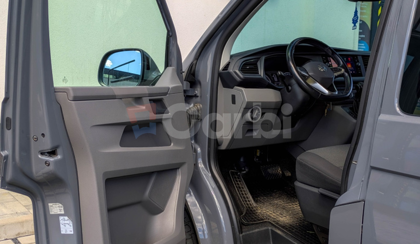 Volkswagen T6.1 Kombi Transporter KR 2.0 TDI 110kW, A7, 7-miestne