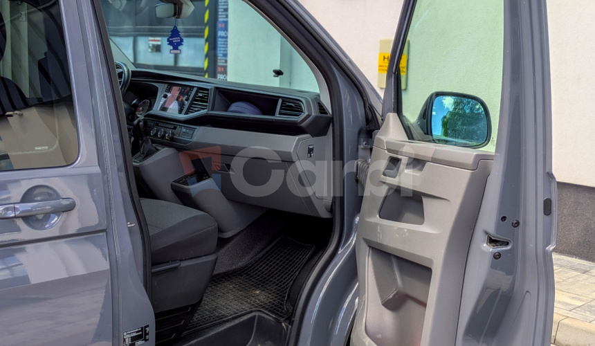 Volkswagen T6.1 Kombi Transporter KR 2.0 TDI 110kW, A7, 7-miestne