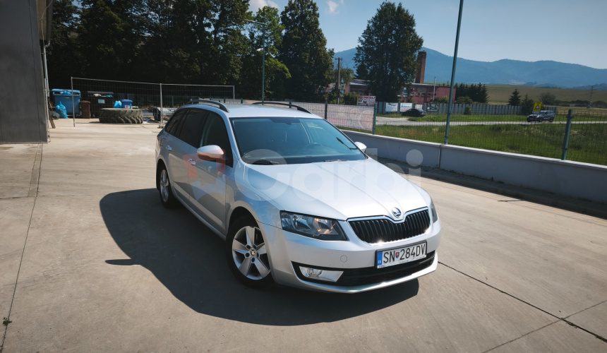 Škoda Octavia Combi Greenline.