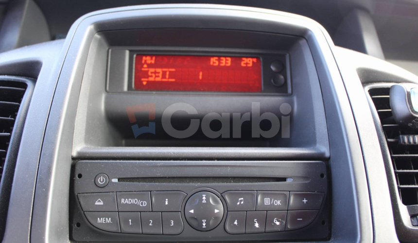 Renault Trafic 2.0 dci 84 kW