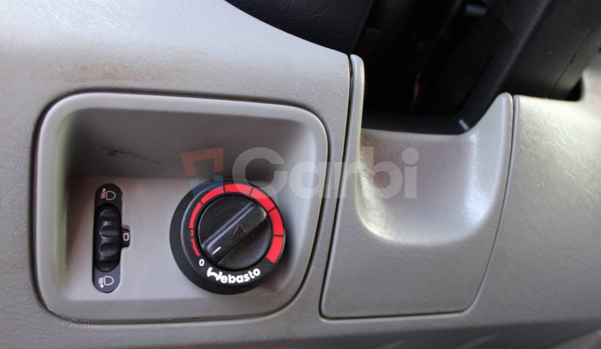 Renault Trafic 2.0 dci 84 kW