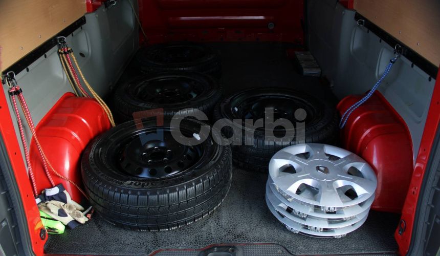 Renault Trafic 2.0 dci 84 kW