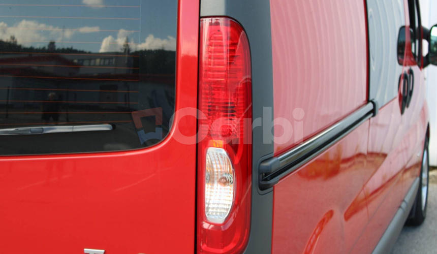 Renault Trafic 2.0 dci 84 kW