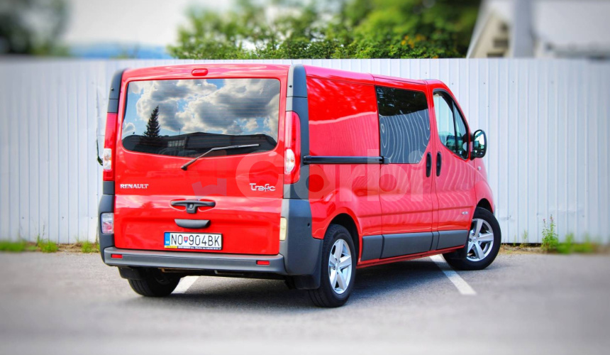 Renault Trafic 2.0 dci 84 kW