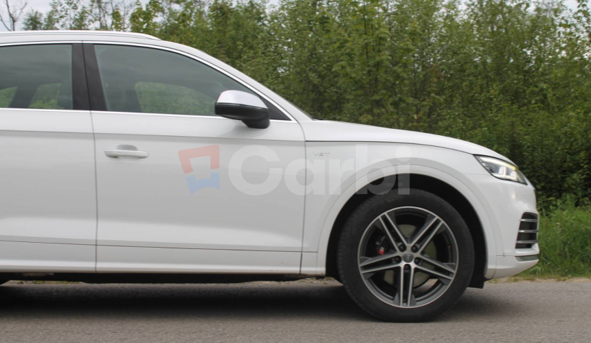 Audi SQ5 260kW, A8
