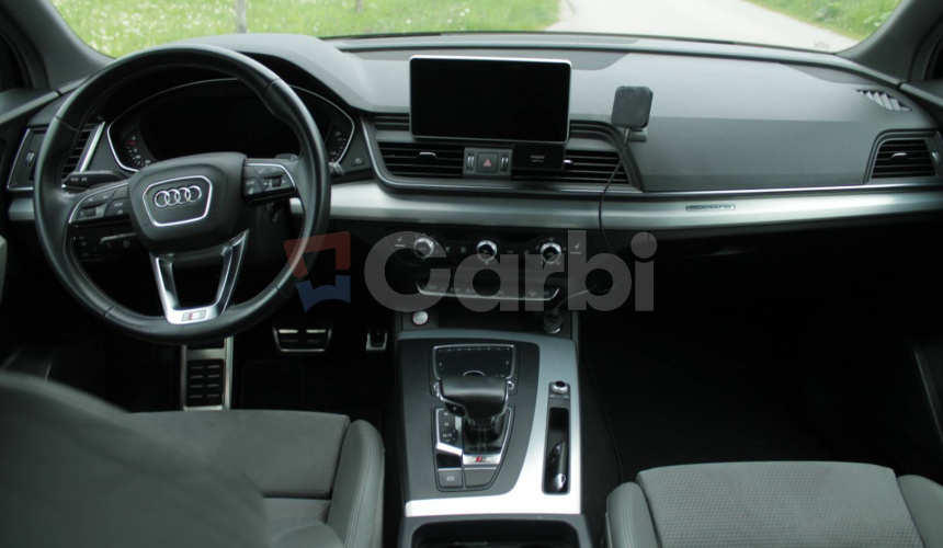 Audi SQ5 260kW, A8