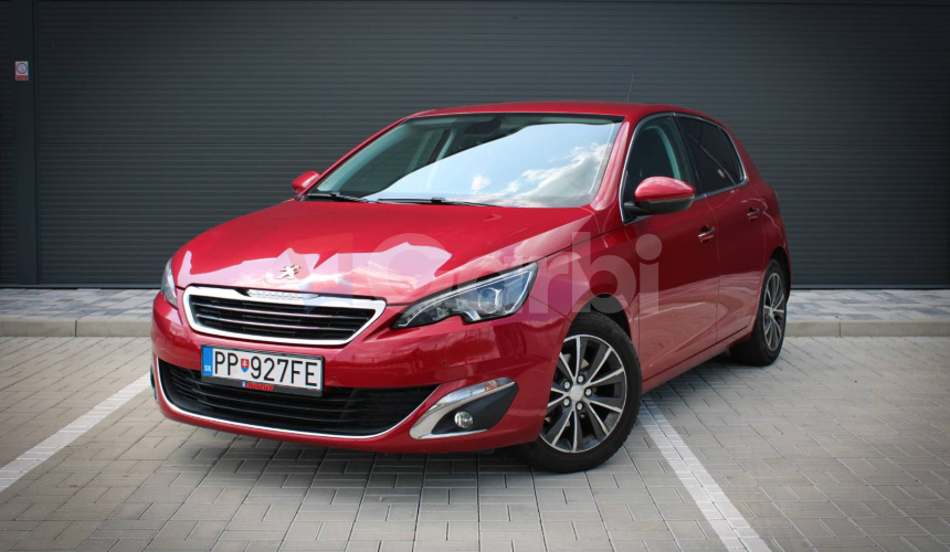 Peugeot 308 1,2i 81kW PureTech/Navi Vymenené rozvody / servisná knižka