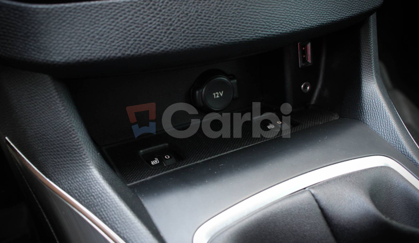 Peugeot 308 1,2i 81kW PureTech/Navi Vymenené rozvody / servisná knižka