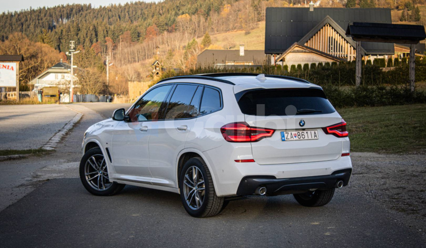 BMW X3 xDrive 20d Msport, Panoráma, HUD, Keylles-go, ambient, El ťažné, po servise