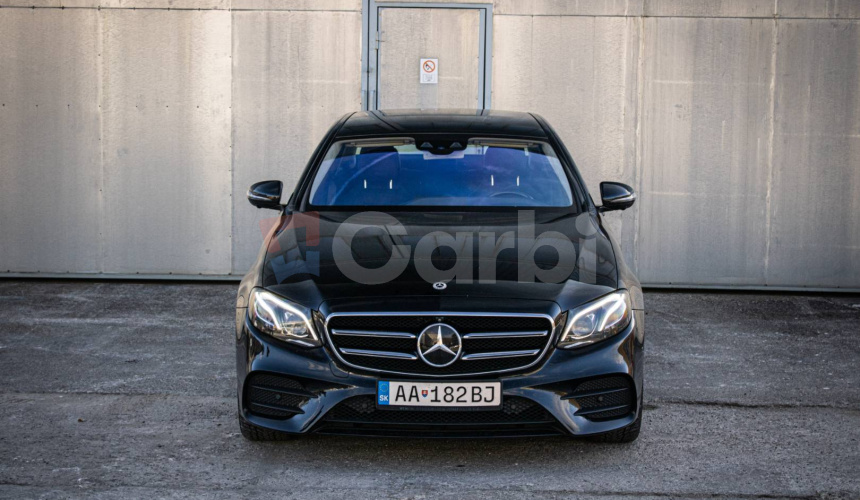 Mercedes-Benz E trieda Sedan 220d 4Matic 9G tronic AMG, HUD, Distronic plus, lane asist, Multib