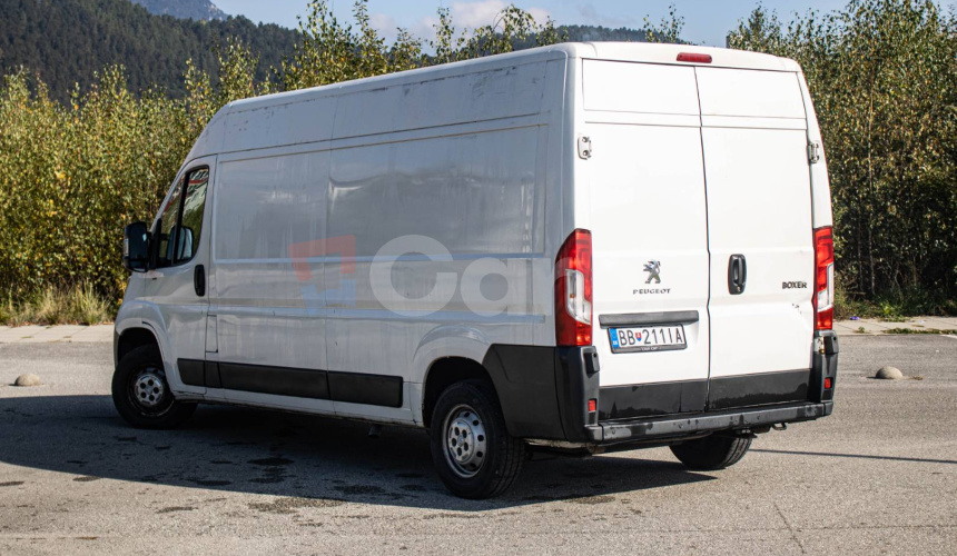 Peugeot Boxer 2.0 Diesel 120kW L3H2 Chladiarenský