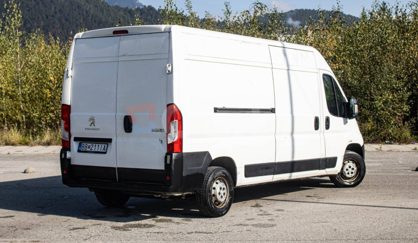 Peugeot Boxer 2.0 Diesel 120kW L3H2 Chladiarenský