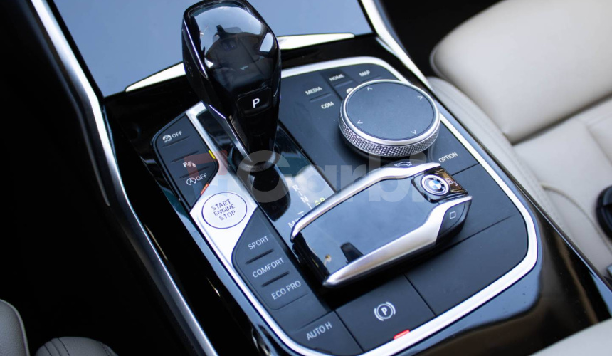 BMW Rad 3 330d xDrive A/T