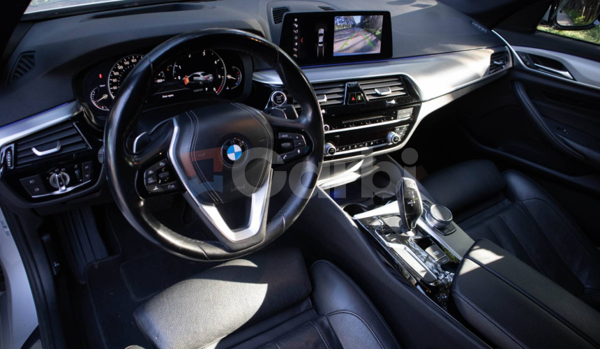 BMW Rad 5 530d xDrive A/T