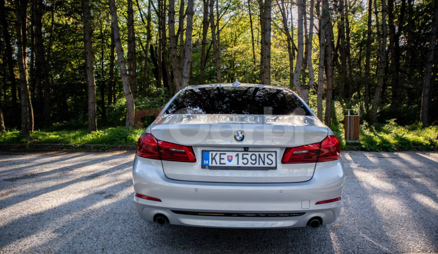 BMW Rad 5 530d xDrive A/T