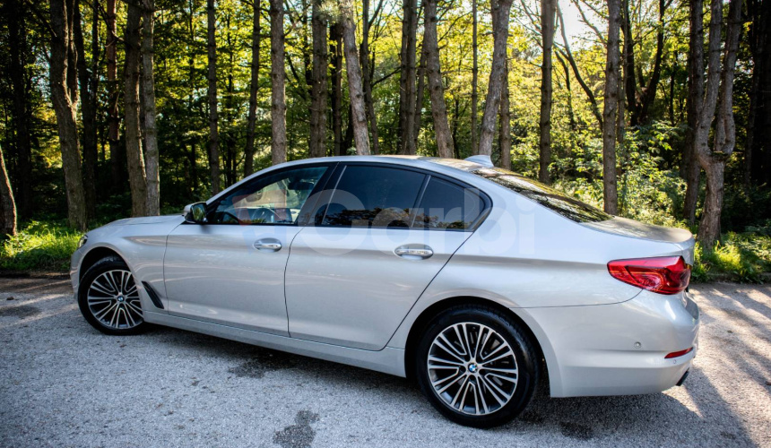BMW Rad 5 530d xDrive A/T