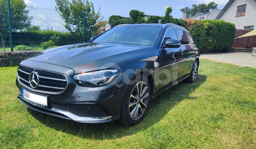 Mercedes-Benz E trieda Kombi 300 T d Avantgarde 4Matic 7-miestne