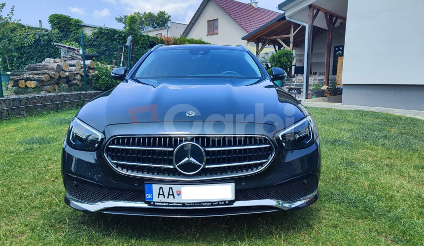 Mercedes-Benz E trieda Kombi 300 T d Avantgarde 4Matic 7-miestne