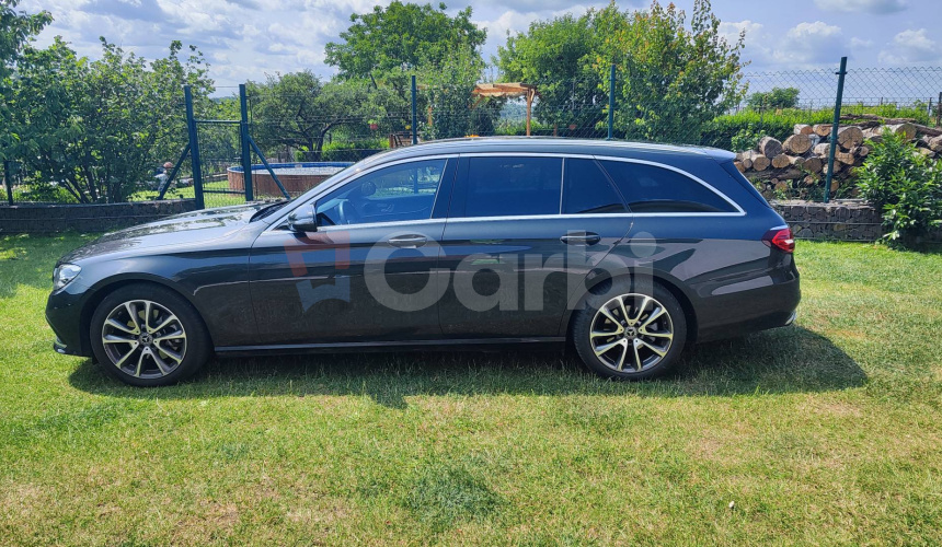 Mercedes-Benz E trieda Kombi 300 T d Avantgarde 4Matic 7-miestne