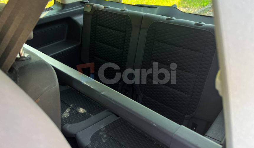 Volkswagen Touran 1.9 TDI DPF Conceptline DSG7
