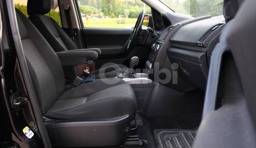 Land Rover Freelander 2